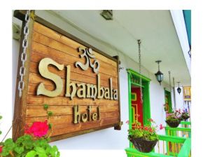  Hotel Shambala  Саленто